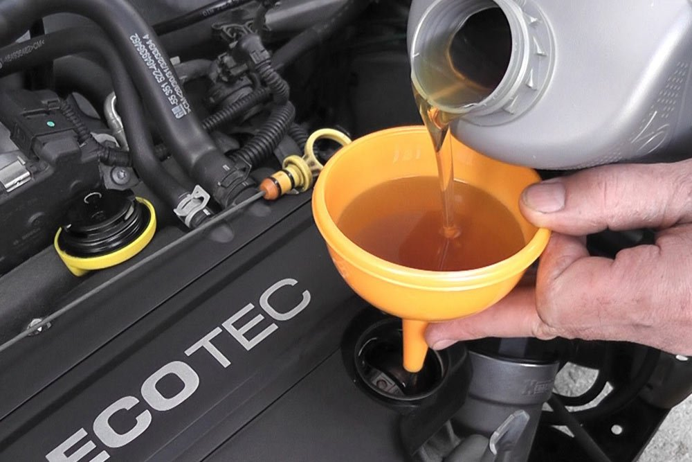 Oil Change FAQs for the Average Vehicle Owner - Autostore.pk